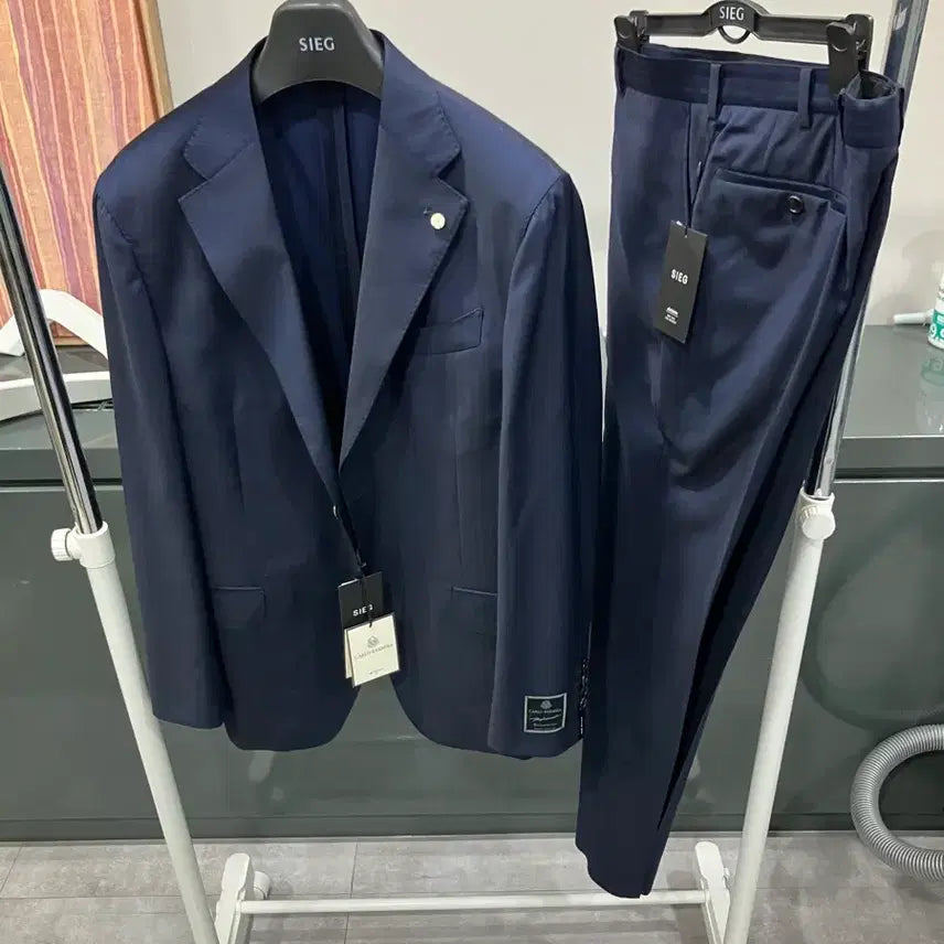 [BUNJANG] Sieg Kiton Carlo Barbera Wool Suit Set / 키톤 원단 정장세트 (지이크 수트)