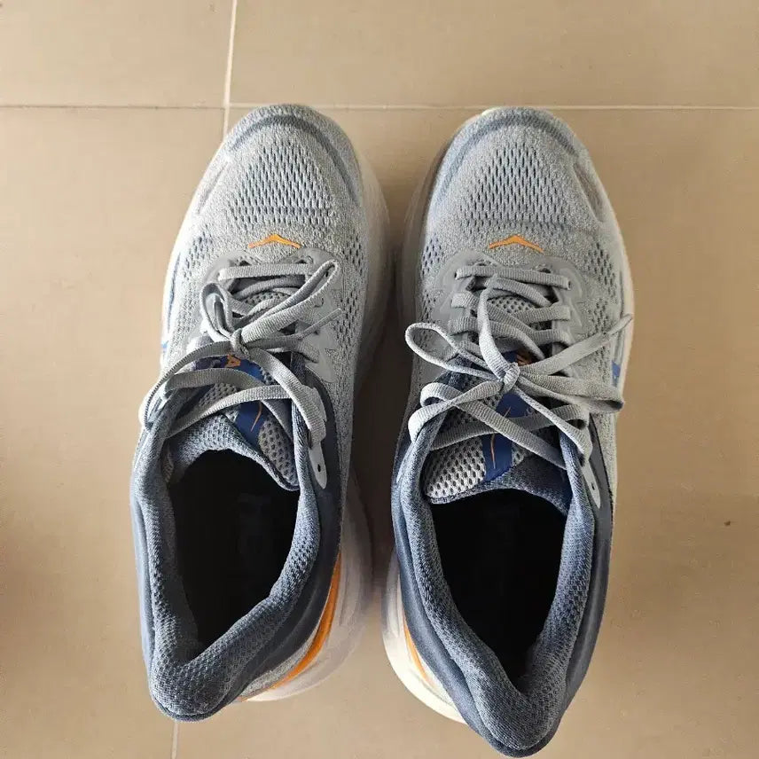 [BUNJANG] Hoka Bondi 9 Running Shoes / 호카 본디9 265