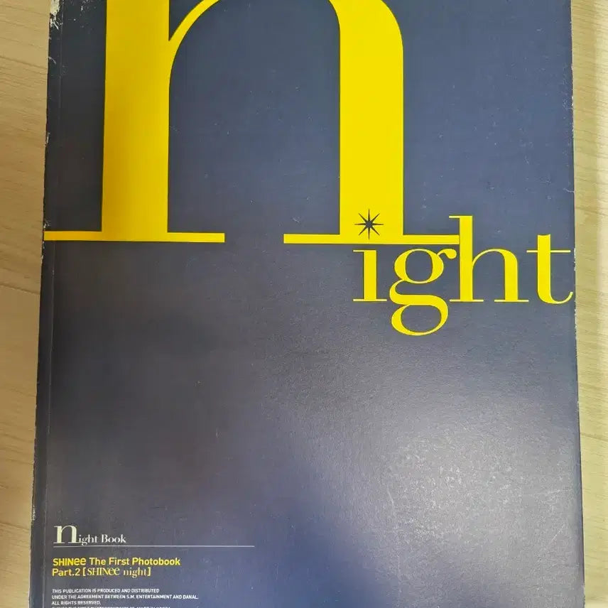 [BUNJANG] SHINee Night Photobook (First Edition) / 샤이니 포토북 나이트
