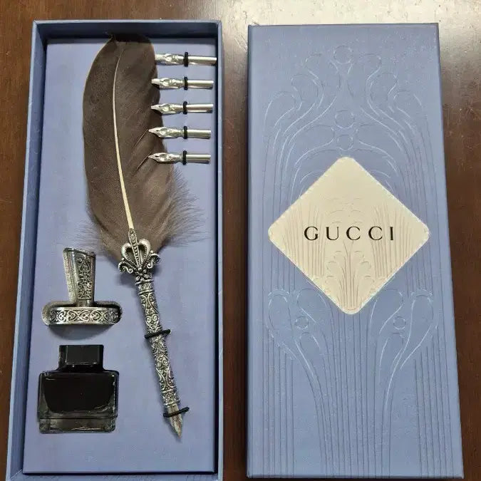 [BUNJANG] Gucci Limited Edition Feather Quill Pen Set / 구찌 깃털만년필세트 한정판 새상품 무배
