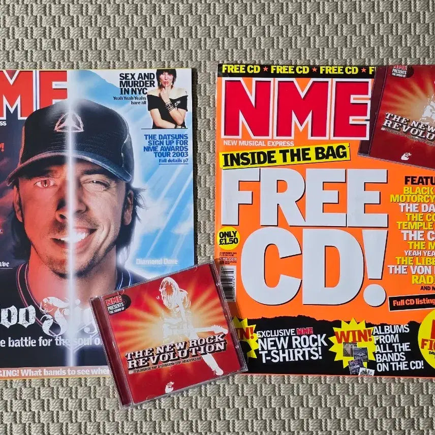[BUNJANG] Foo Fighters NME Large Magazine (November 2002) / 매거진 Foo Fighters  푸 파이터스 NME 라지 매거진
