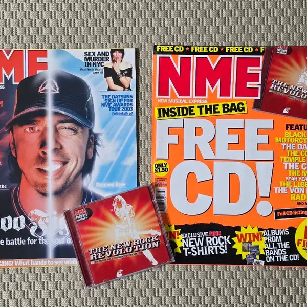 [BUNJANG] Foo Fighters NME Large Magazine (November 2002) / 매거진 Foo Fighters  푸 파이터스 NME 라지 매거진