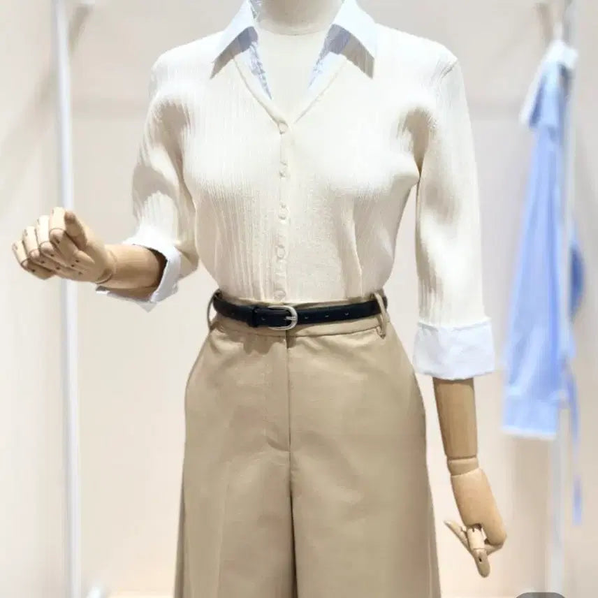 [BUNJANG] Layered Shirt V-Neck 7/10 Sleeve Knit Top / 셔츠레이어드니트