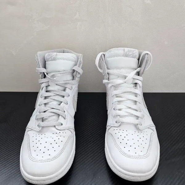 [BUNJANG] Nike Air Jordan 1 High 85 Neutral Grey Sneakers / 나이키 조던 1 하이 85 뉴트럴 그레이 265