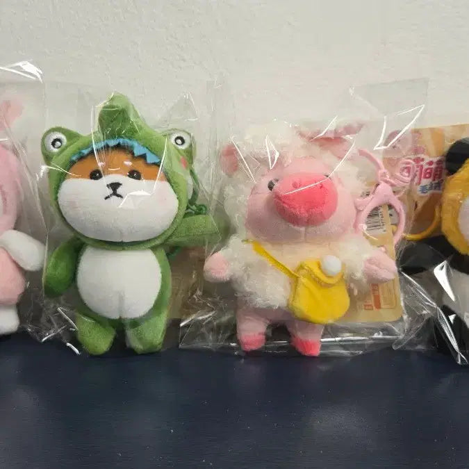 [BUNJANG] Cute Animal Plush Keychain (4 Types) / 귀여운 동물인형 키링4종
