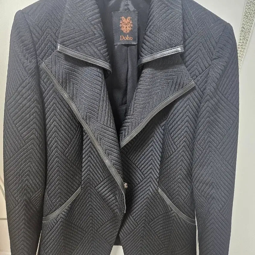[BUNJANG] Doho Women's Black Leather Trim Jacket Size 55 / Doho 여성 블랙 자켓  55