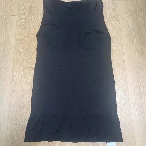 [BUNJANG] Comfort Fit Ribbed Tank Top / 나시 운동복
