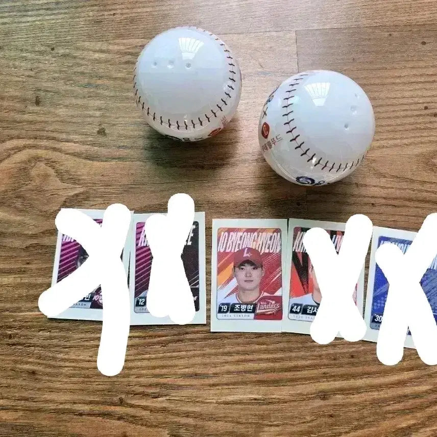 [BUNJANG] KBO Baseball Team Keyring, Badge, Sticker Set / kbo 키링,뱃지,씰 판매 및 교환 합니다!