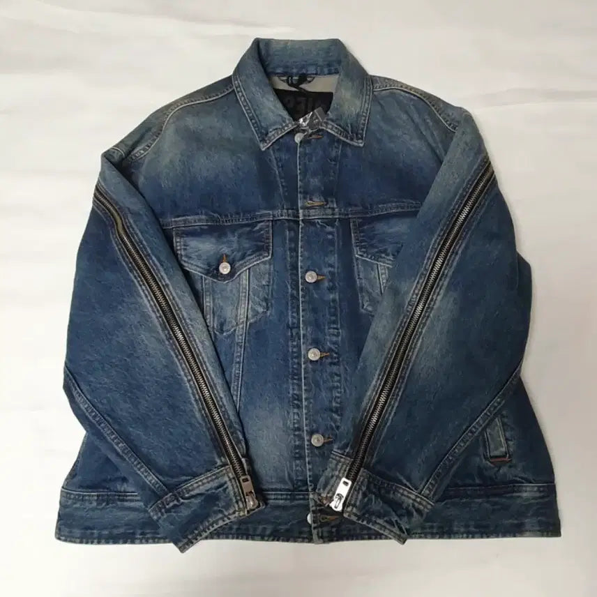 [BUNJANG] Diesel Oversized Denim Jacket / M 새상품 디젤 데님 자켓