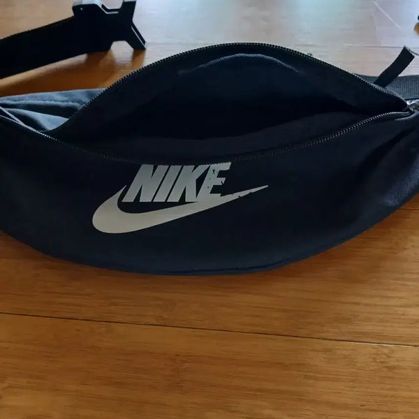 [BUNJANG] Nike Black Hip Pack Sling Bag / 나이키 블랙 힙색 슬링백 가방
