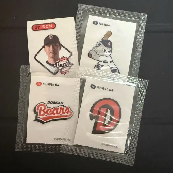 [BUNJANG] Doosan Bears Ttibu Seal Sticker Bundle Set (Hong Kun-hee, Che-woong-ee, Logo) / 일괄) 두산베어스 띠부씰 스티커 (홍건희,철웅이,로고)