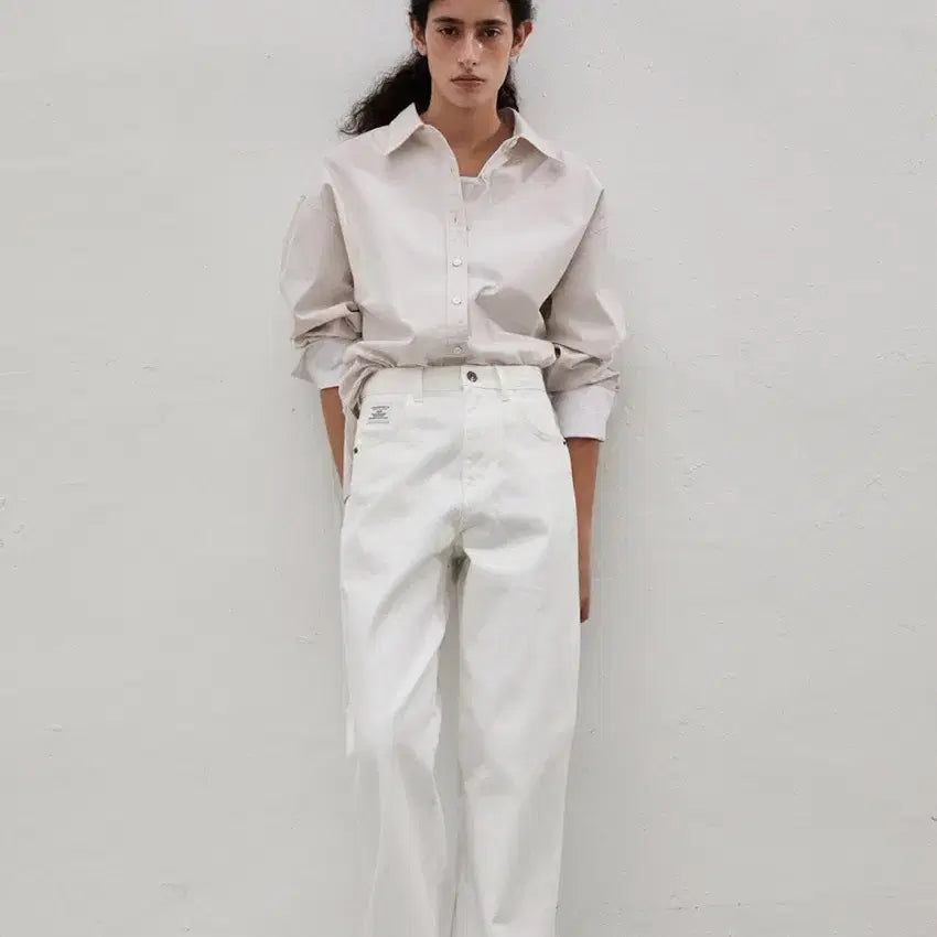 [BUNJANG] EMKM Signature Semi Wide Denim Pants Cream White (Size S) / emkm 으음키임 시그니처 세미 와이드 데님 팬츠