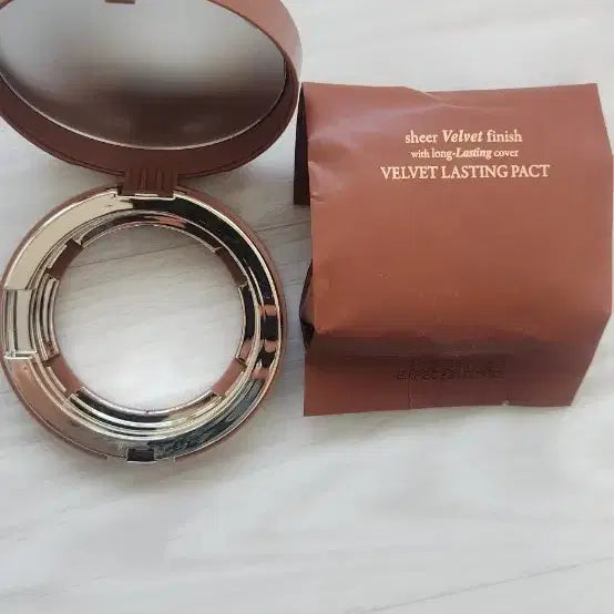 [BUNJANG] Age 20's Velvet Lasting Pact Refill & Case Set / 에이지투웨니스 벨벳 래스팅 팩트 리필 19c+케이스
