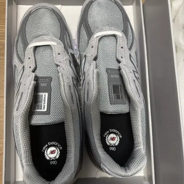 [BUNJANG] New Balance 990v4 Made in USA Grey Sneakers (285) / 뉴발란스 990v4 그레이 Made in USA 285