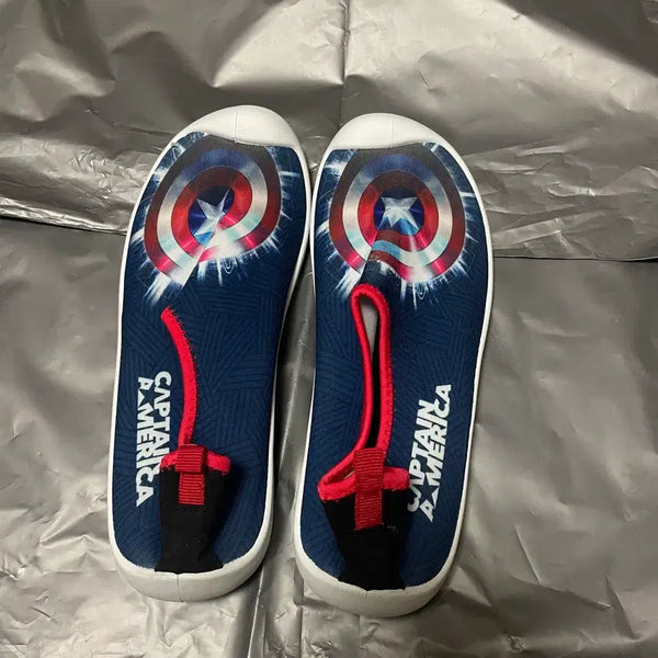 [BUNJANG] Captain America Character Aqua Shoes (Size 230) / 캡틴 아메리카 캐릭터 아쿠아슈즈 230
