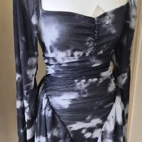 [BUNJANG] Square Neck Long Dress Cloud Pattern / 스퀘어넥 롱원피스 먹구름 패턴