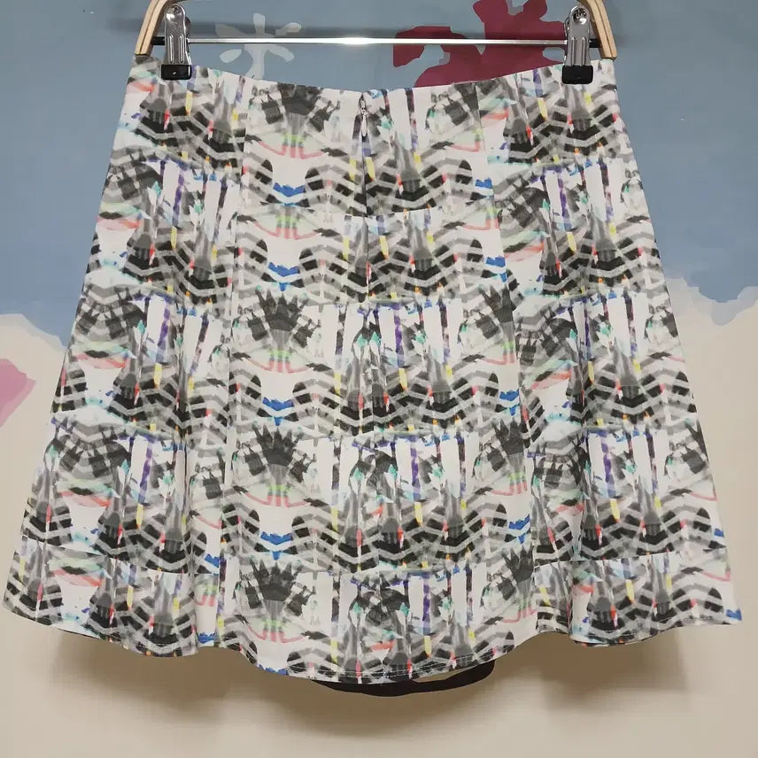 [BUNJANG] Deskins Theory Skirt (Size 26-27) / (26~27) 데스킨스 띠어리 치마 스커트
