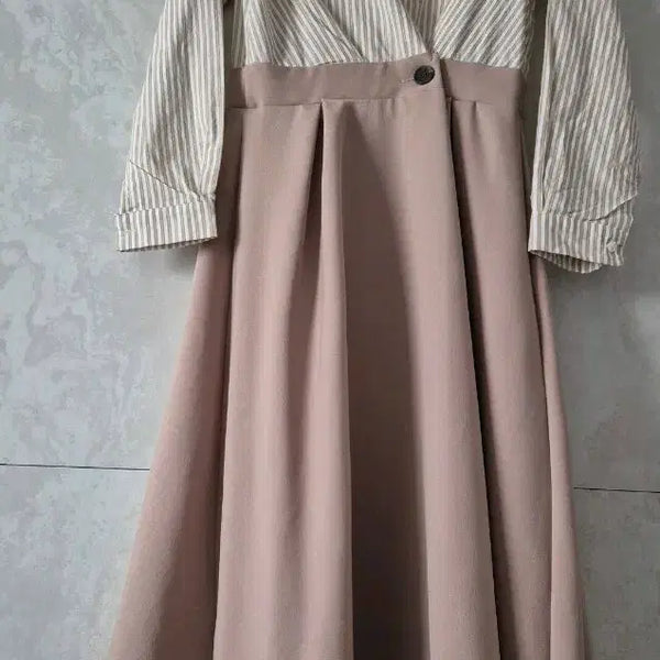 [BUNJANG] Enc Beige Stripe Long Dress / enc 베이지 스트라이프  롱 원피스