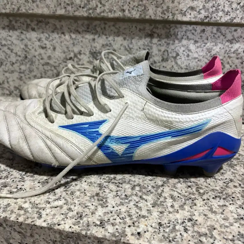 [BUNJANG] Mizuno Monelia Soccer Cleats / 미즈노 모넬리아