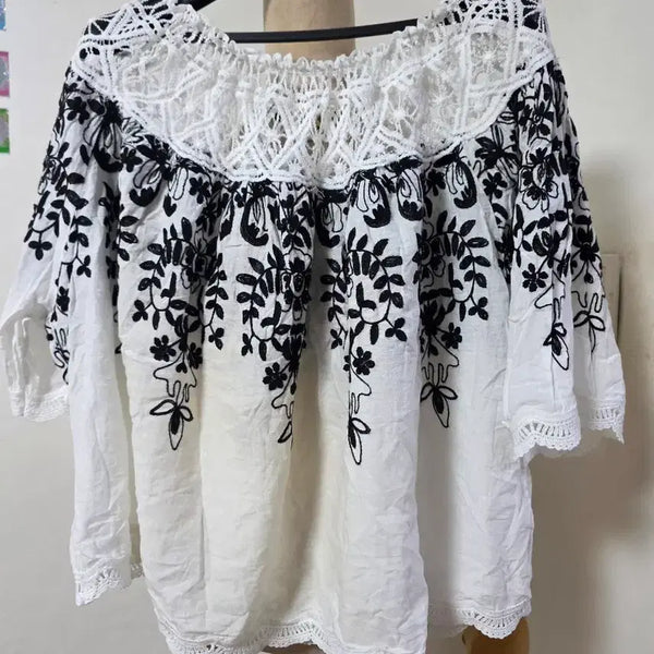 [BUNJANG] MUZAK White Lace Embroidery Blouse (Free Size) / 무자크화이트 레이스 자수 블라우스(free)