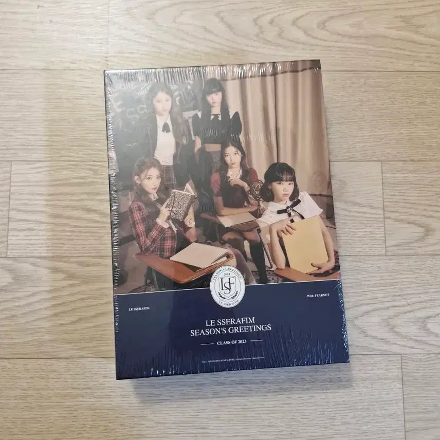 [BUNJANG] LE SSERAFIM 2023 Season's Greetings Sealed / 르세라핌 2023 시즌그리팅 미개봉