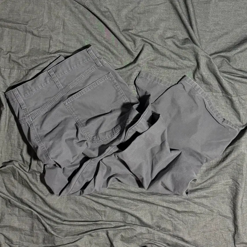 [BUNJANG] Wrangler Classic Carpenter Jeans 40x32 (Rhino) / Wrangler Classic Carpenter Jean Sz 40X32