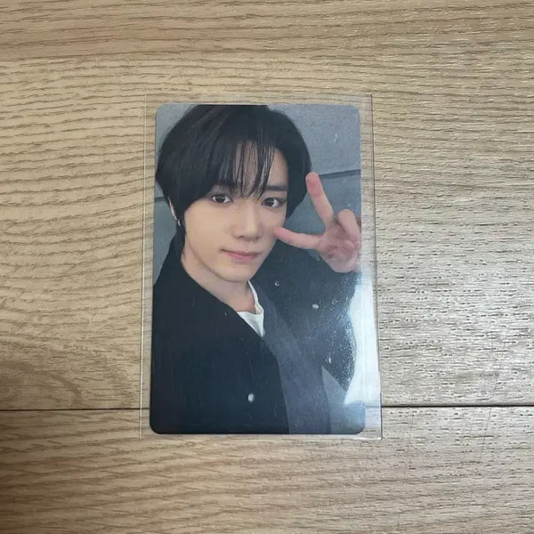 [BUNJANG] TXT Beomgyu 'The Chaos Chapter: FIGHT OR ESCAPE' Weverse Lucky Draw 2nd Edition 'Guest Look' Photocard / (범규) 투바투 가시잠바 위버스 럭드2차 하객룩
