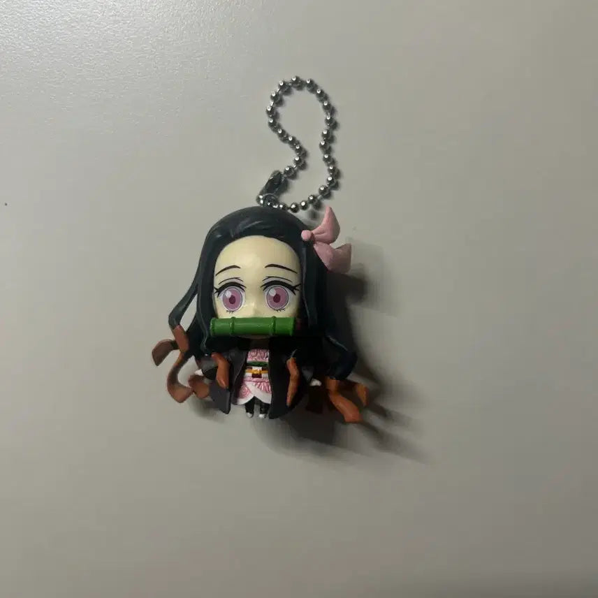 [BUNJANG] Demon Slayer Nezuko Figure Keychain / 귀멸의 칼날 네즈코 피규어 키링