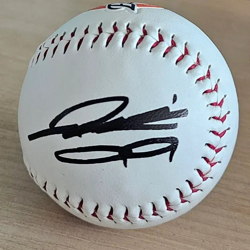 [BUNJANG] Hanwha Eagles Ryu Hyun-jin Autographed Baseball (Official Logo) / 한화이글스 류현진 싸인볼(로고)