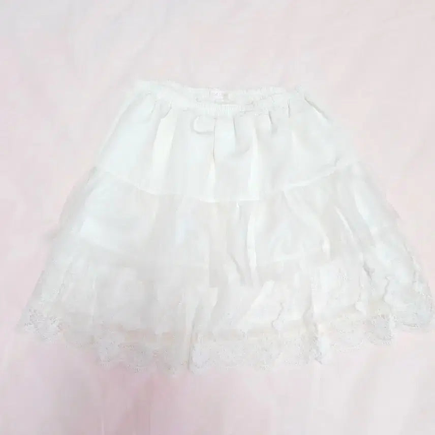 [BUNJANG] Liz Lisa Classic White Lace Embroidered Skirt / 유일매물 고전 리즈리사 스커트 큐롯 히메갸루 트랄라라 마즈 모리걸 핀터깔