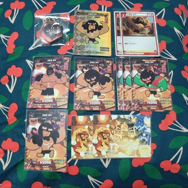 [BUNJANG] Cookie Run Kingdom Muscle Cookie Card, Aurora Soul Stone Keyring Bundle Set / 쿠키런킹덤 근육맛 쿠키 카드, 오로라 영혼석 키링 굿즈 일괄
