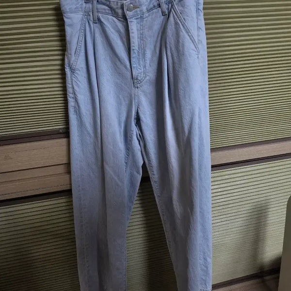 [BUNJANG] In The Row Bleached Denim Jeans Size 2 / 인더로우 블리치 데님 2