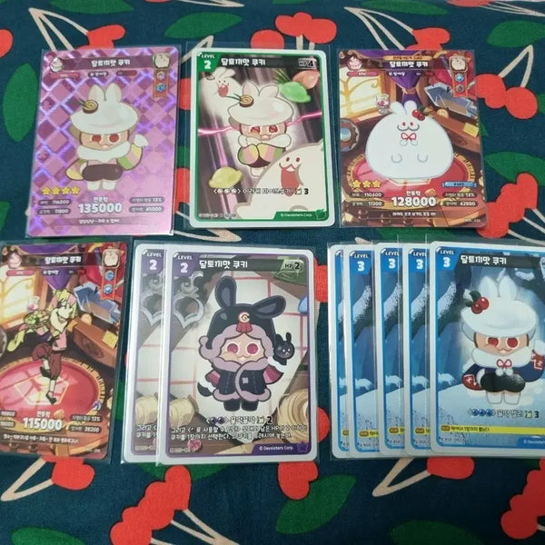 [BUNJANG] Cookie Run Kingdom Moon Rabbit Cookie Card Goods Bundle Set / 쿠키런킹덤 달토끼맛 쿠키 카드 굿즈 일괄2