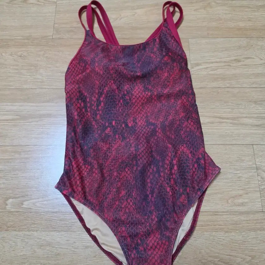 [BUNJANG] Women's Swimsuit / 여성 수영복