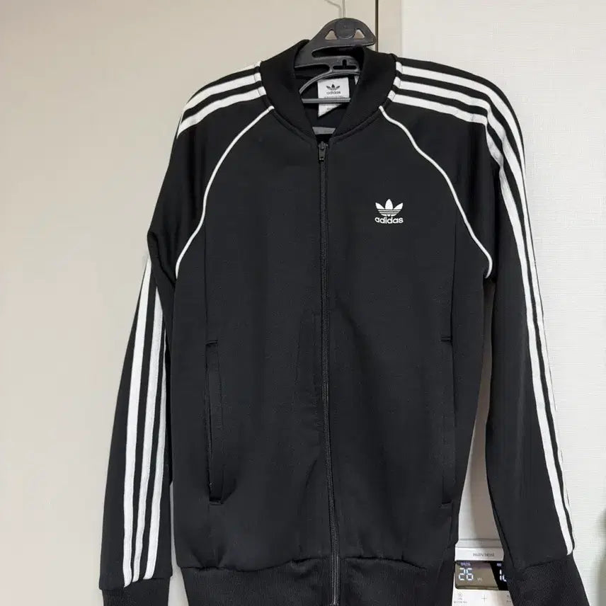[BUNJANG] Adidas Track Jacket Black White / [s] 아디다스 져지 검흰