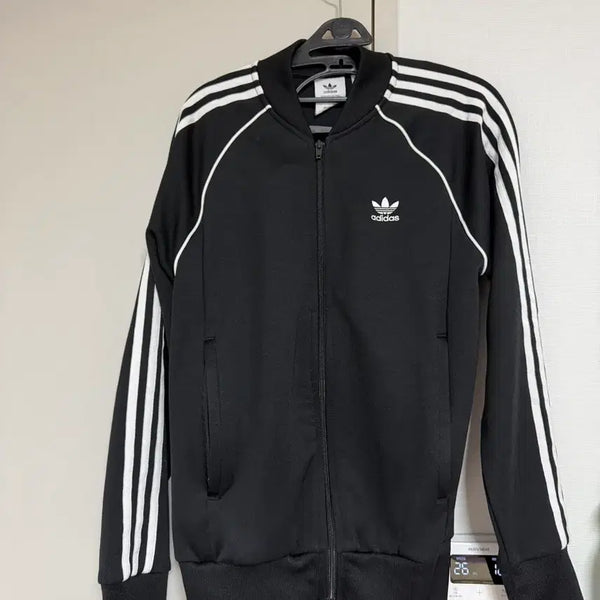 [BUNJANG] Adidas Track Jacket Black White / [s] 아디다스 져지 검흰