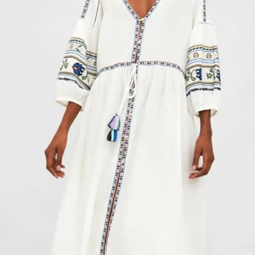 [BUNJANG] Zara Embroidered Linen Robe / [새상품] 자라 로브