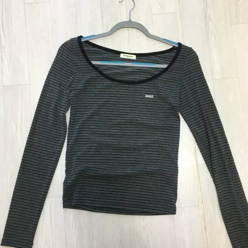 [BUNJANG] Helene Paris Striped Long Sleeve Charcoal / 헬레네파리스 스트라이프 롱슬리브 차콜