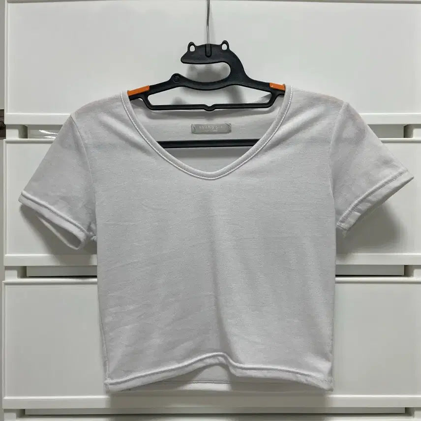 [BUNJANG] White V-Neck Cropped T-Shirt / 크롭 반팔 티셔츠