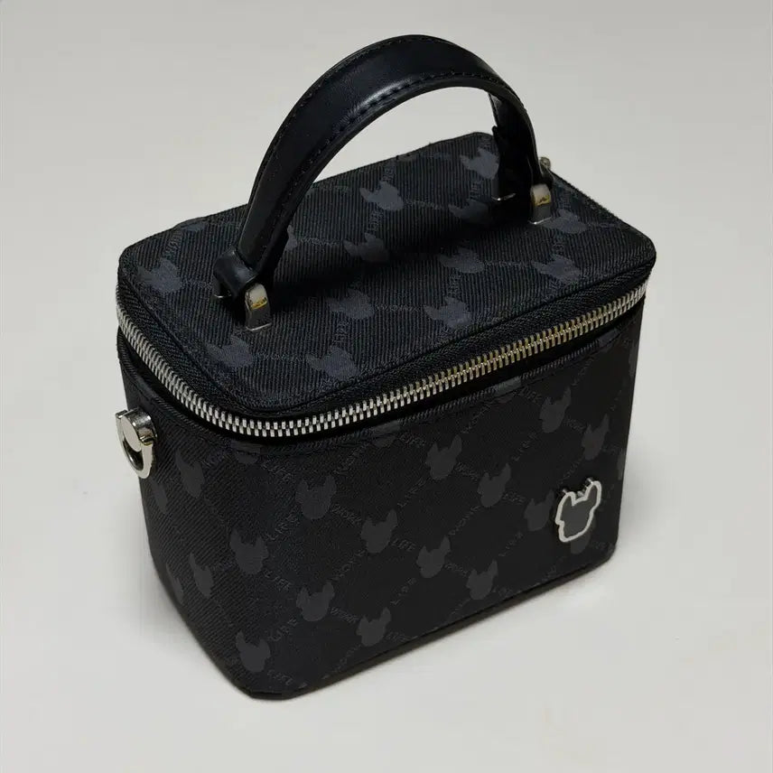 [BUNJANG] LifeWork Radogram Square Cross Bag Black / 라이프워크 라도그램 스퀘어 크로스백