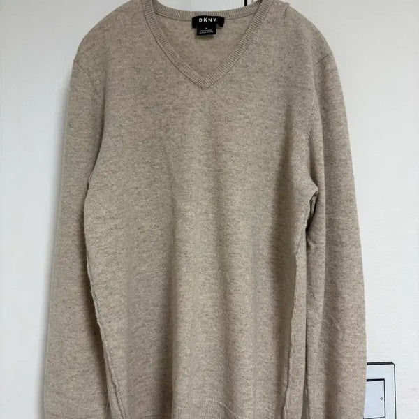 [BUNJANG] DKNY Cashmere Blend V-Neck Knit Sweater M / DKNY 캐시미어 혼방 브이넥 니트 M