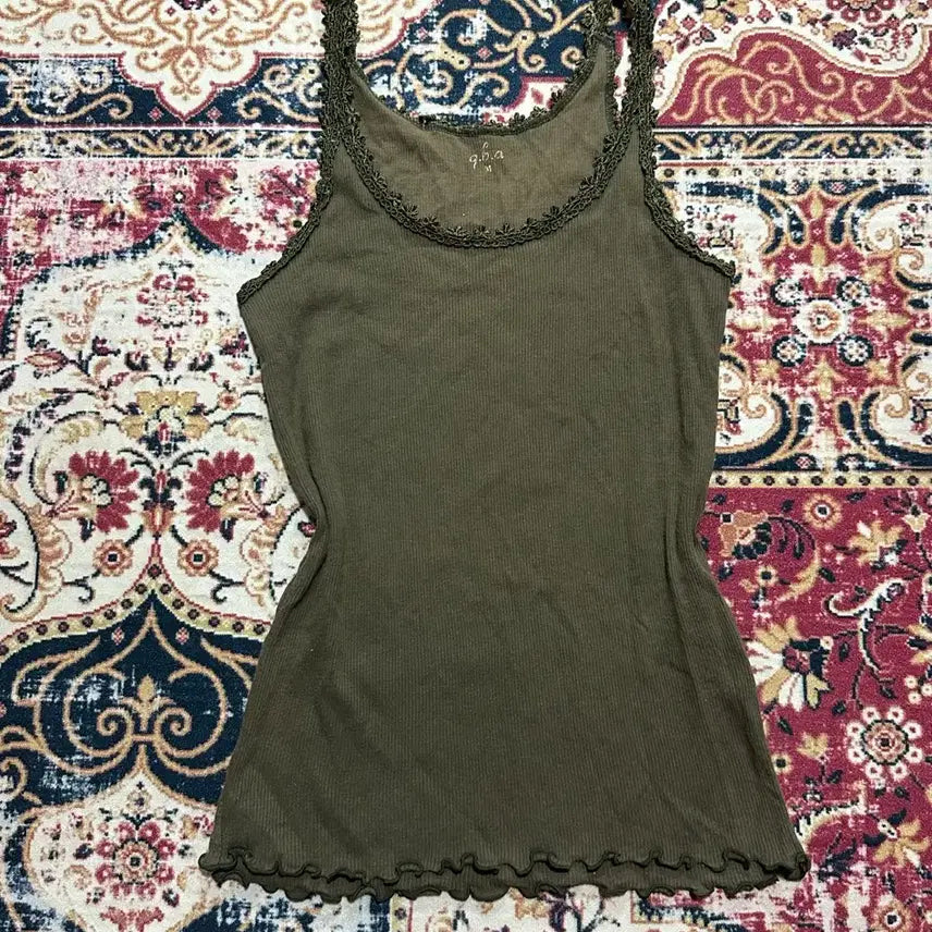 [BUNJANG] QBA Ribbed Lace Camisole Khaki / q.b.a 골지 레이스 끈나시 카키