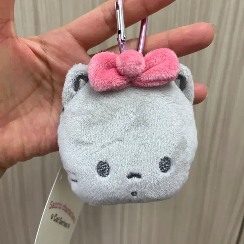 [BUNJANG] Sanrio Nandinineyonyon Face Pouch Keychain Earphone Case / 일본정품 산리오 나니뉴네뇽 얼굴 파우치 키링 이어폰케이스 새상품