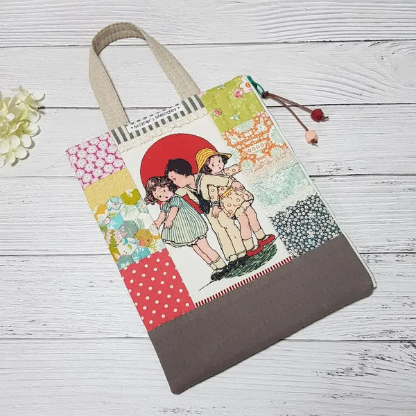 [BUNJANG] Handmade Mother's Melodies Patchwork Quilted Pouch Handbag / {핸드메이드} 마더스 커트지 퀼트 파우치 손가방