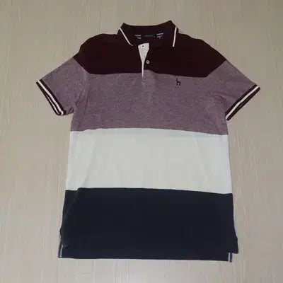[BUNJANG] Hazzys Navy Wine Polo T-Shirt Size 100 / (100) A159. 헤지스/네이비와인 카라티셔츠