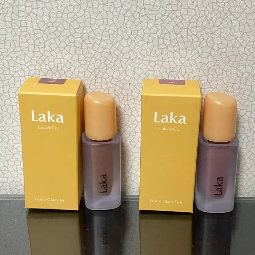 [BUNJANG] LAKA Fruity Glam Tint (Melo, Coco) / 라카 프루티 글램 틴트 멜로, 코코 새상품