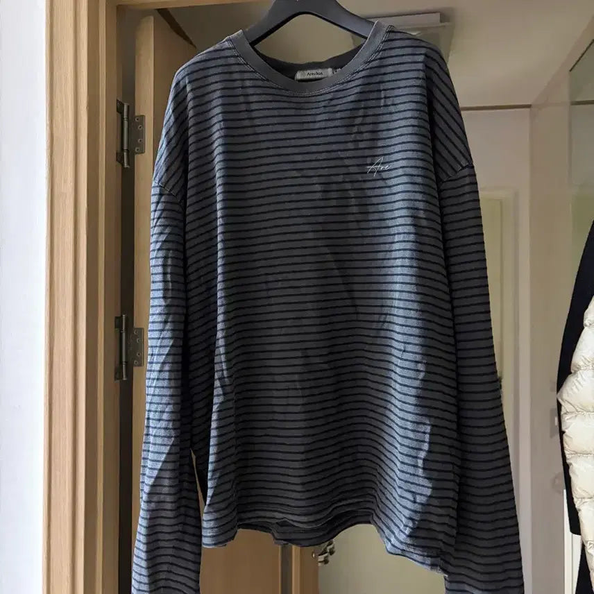 [BUNJANG] Dusty Overdyed Crop Long Sleeve - Dusty Charcoal / (3) 더스티 오버다이드 크롭 롱슬리브_더스티 차콜