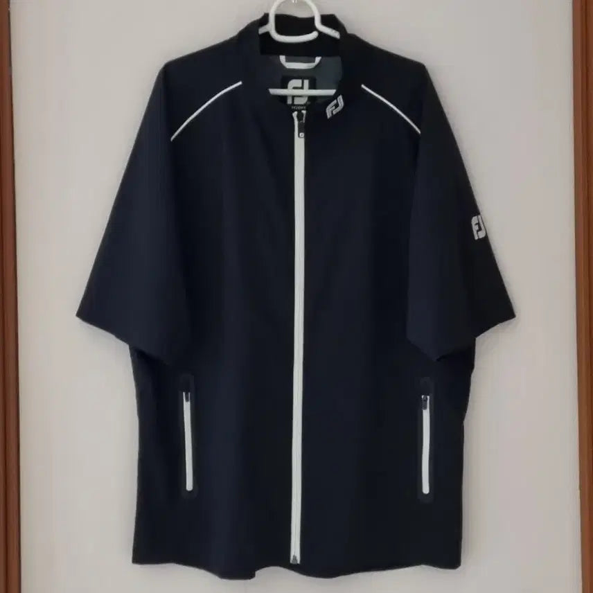 [BUNJANG] FootJoy DRYJOYS Short Sleeve Golf Windbreaker Jacket Black Size 105 / 풋조이 골프 반팔 바람막이 자켓  105
