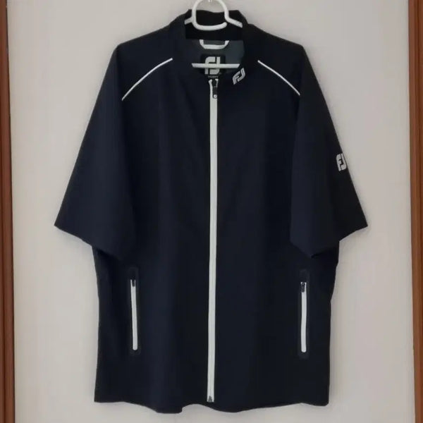 [BUNJANG] FootJoy DRYJOYS Short Sleeve Golf Windbreaker Jacket Black Size 105 / 풋조이 골프 반팔 바람막이 자켓  105