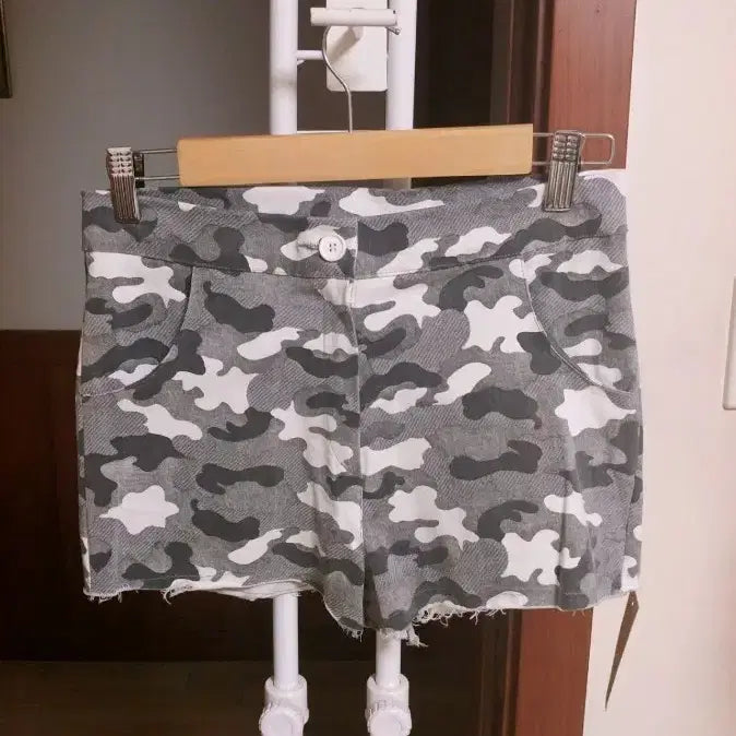 [BUNJANG] Pattern 3/4 Sleeve T-shirt (Size S) / (새상품) 패턴3부s
